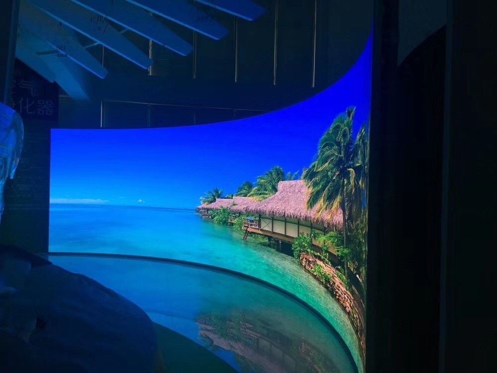 Su geçirmez büyük sahne etkinliği LED ekranları 3840Hz çok renkli