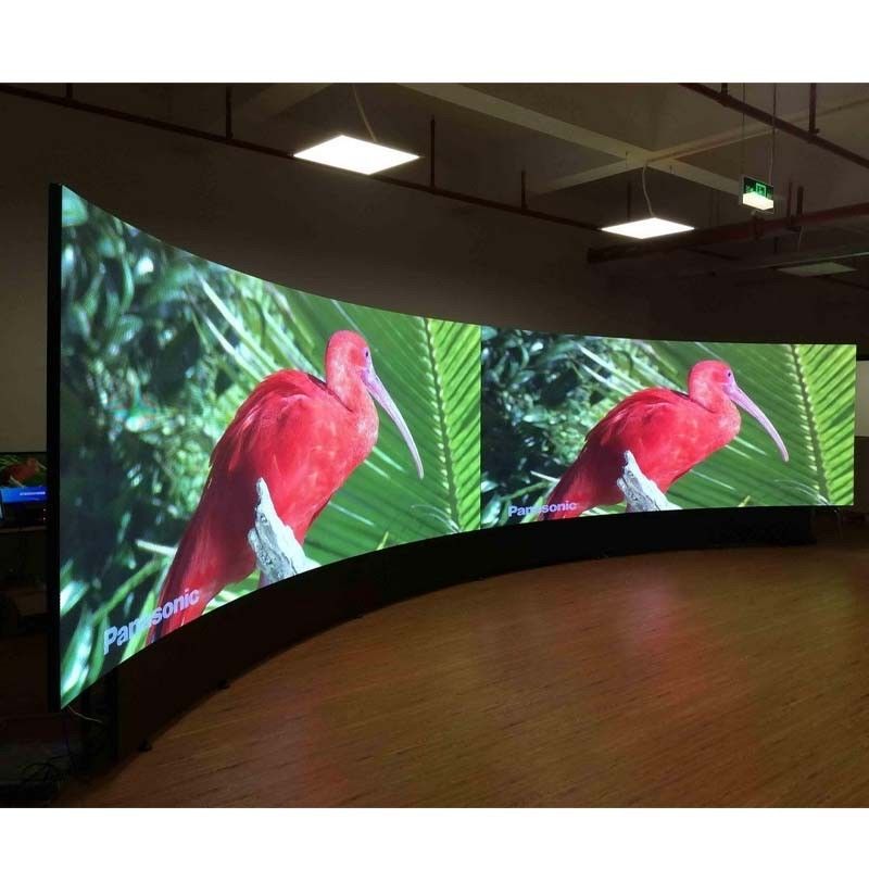 Su geçirmez büyük sahne etkinliği LED ekranları 3840Hz çok renkli